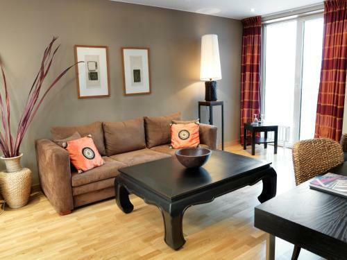 Maudes Hotel Solna