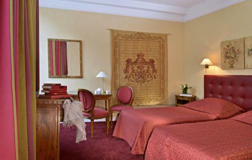 Churchill Hotel