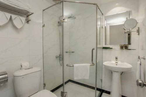 Hanoi La Selva Hotel
