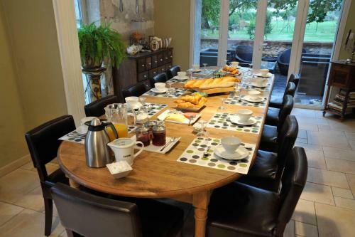 Bed & Breakfast Chambres Et Tables D'h�tes Le Voriou