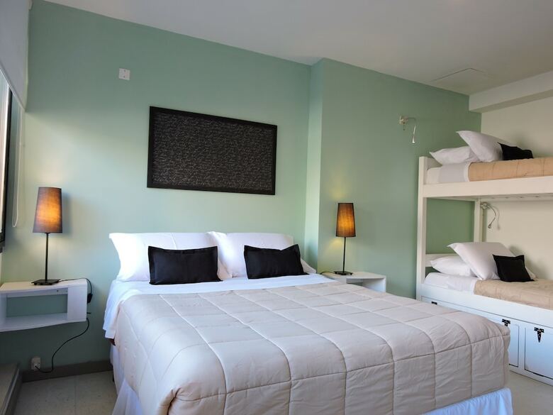 Hostal Hostel & Suites Del Rio