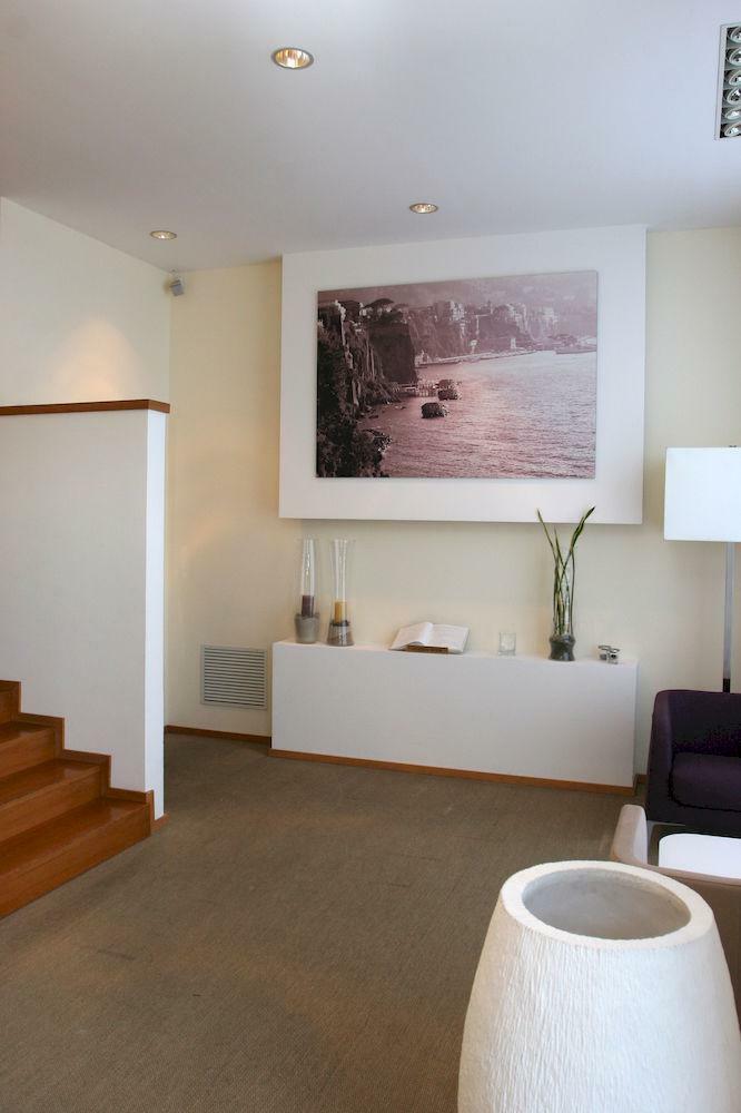 Hotel Rota Suites