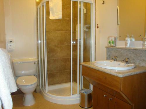 Hostal Corrigans Shore Guest House