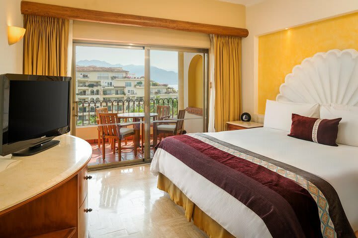 Hotel Velas Vallarta Suite Resort