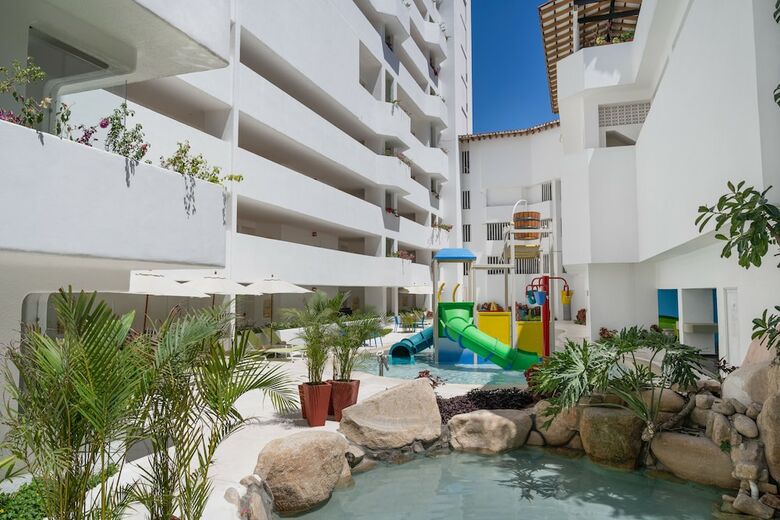 Hotel Grand Park Royal Puerto Vallarta