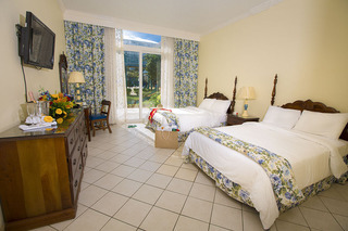 Hotel Breezes Resort & Spa, Bahamas