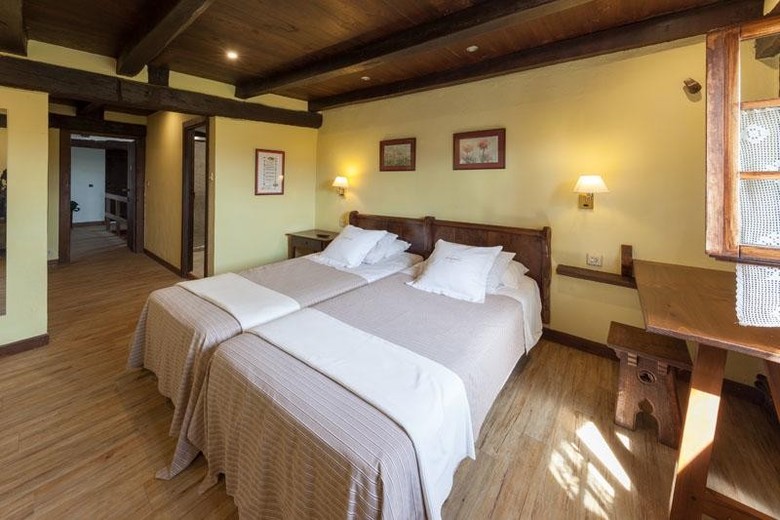 Agroturismo Casa Rural Arotzenea