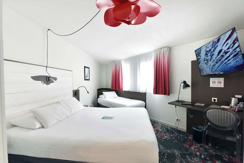 Hotel H�tel Kyriad La Rochelle Centre Ville