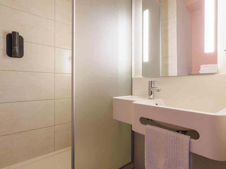 Hotel B&B Clermont Ferrand Nord Riom