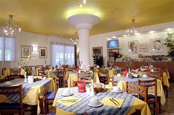 Hotel Alla Pergola