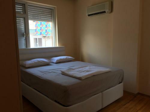 Apartment For 8persons