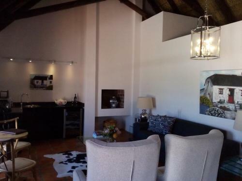 Aaldering Vineyards, Winefarm & Luxury Lodges