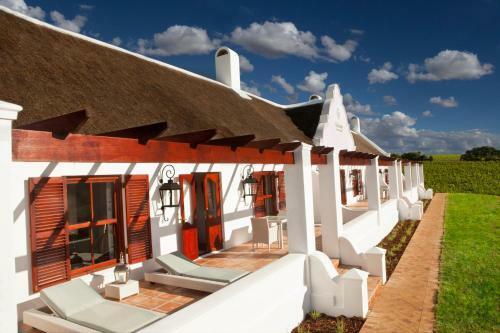 Aaldering Vineyards, Winefarm & Luxury Lodges