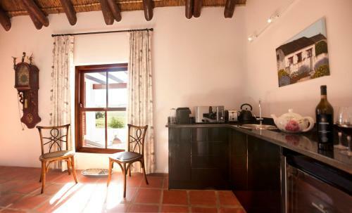 Aaldering Vineyards, Winefarm & Luxury Lodges