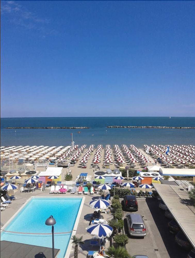Hotel Italia
