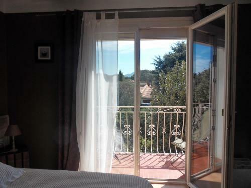 Hostal Chambres D'h�tes De La Grone