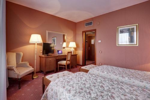 Borgo Palace Hotel