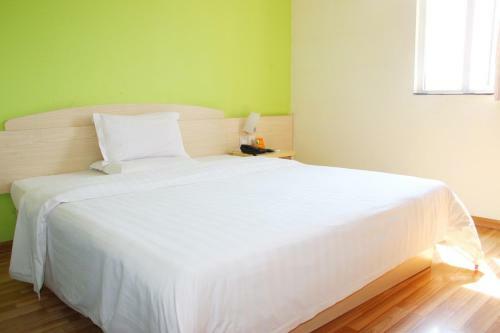 Hotel 7days Inn Yibin People's Park