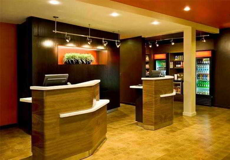 Hotel Courtyard By Marriott San Diego Sorrento Mesa