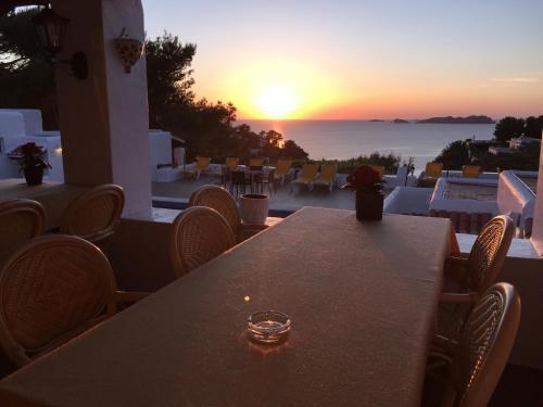 Hostal Cala Moli