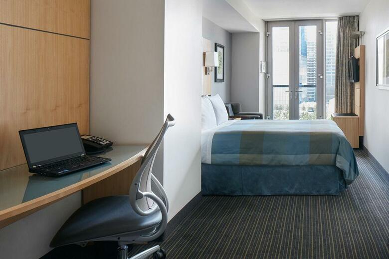 World Center Hotel