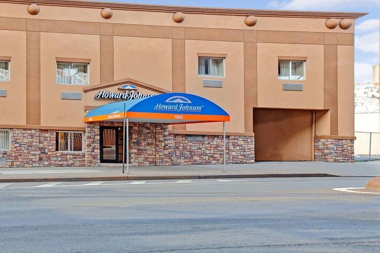 Hotel Howard Johnson Express Inn Bronx Ny