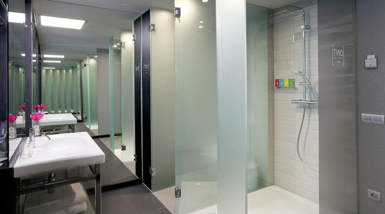 Two Hotel Barcelona By Axel