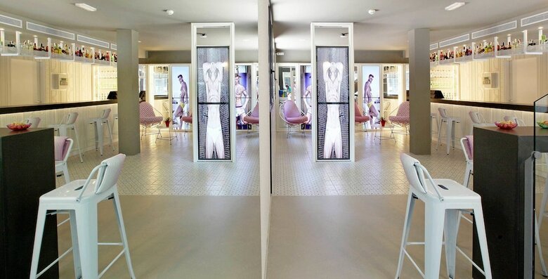 Two Hotel Barcelona By Axel