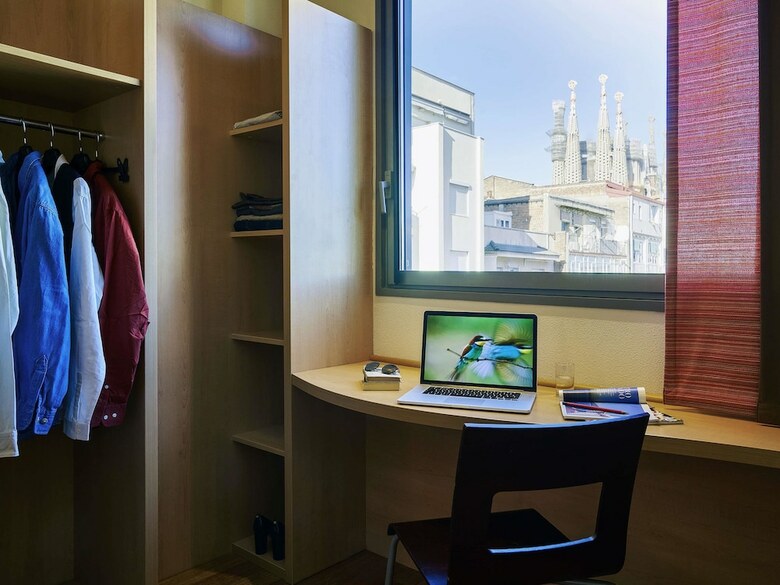 Hotel Ibis Barcelona Centro Sagrada Familia