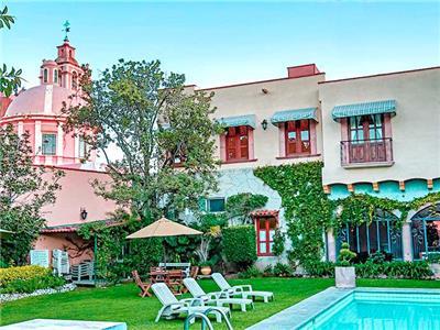 Hotel La Plaza De Tequisquiapan