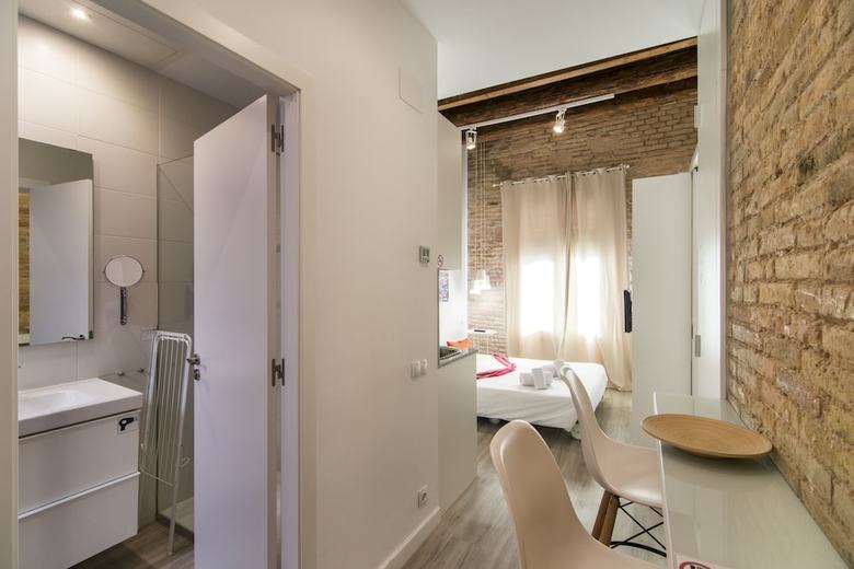 Apartamento Happy People Sagrada Familia Gaud�