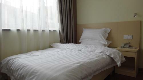 Guilin 68� Hotel North Train Station Branch