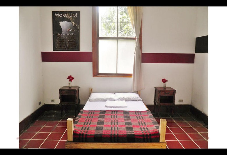 Theatre International Hostel