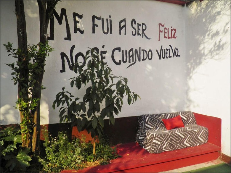 Theatre International Hostel