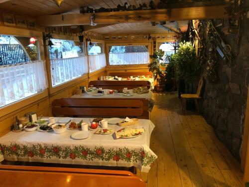 Hostal Rusaka