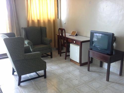 Okapi Hotel