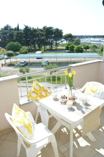 Apartments Nautica