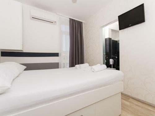 Hostal Villa White