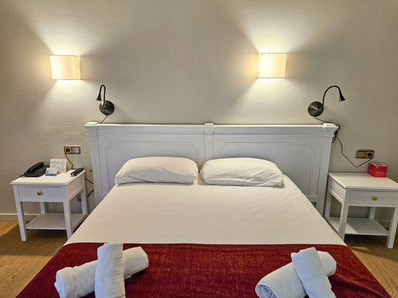 Hotel Pere D'urg 3000