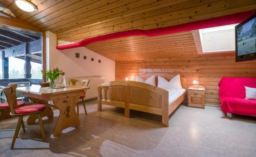 Bed & Breakfast Fr�hst�ckspension Rofangarten