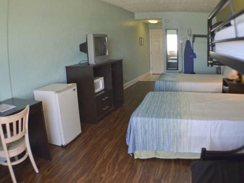 Boardwalk Beach Resort Hotel And Conference Center