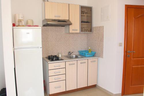 Tina Apartments