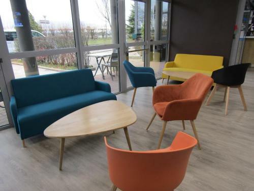 Hotel Kyriad Lyon A�roport Saint Exup�ry