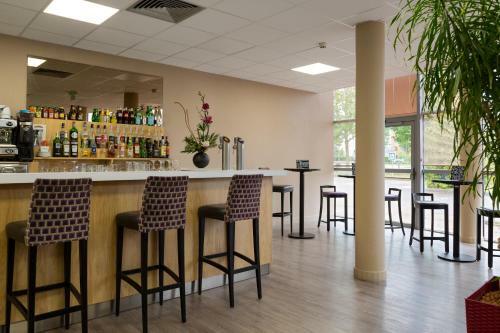 Hotel Kyriad Lyon A�roport Saint Exup�ry