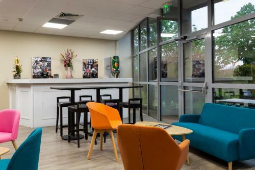 Hotel Kyriad Lyon A�roport Saint Exup�ry