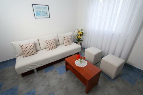 Angelina Apartments