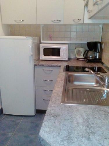 Angelina Apartments