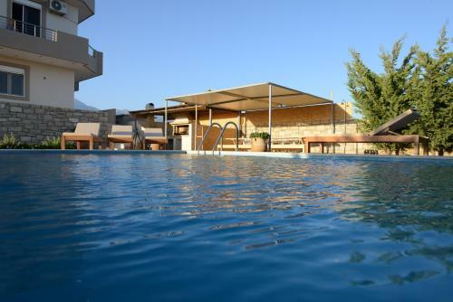 Apartamento Elpidis Villa