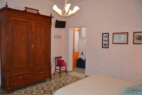 Hostal S'attobiu B&B And Guest-houses