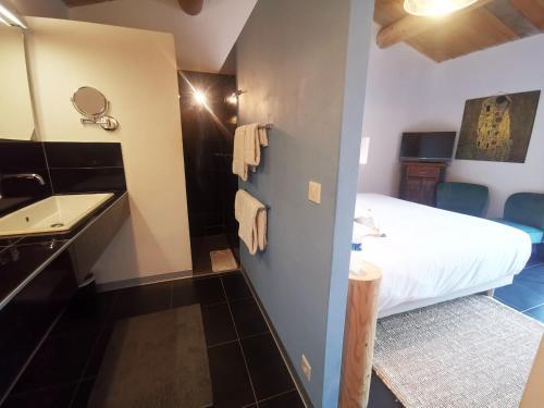 Hotel Sous Les Figuiers